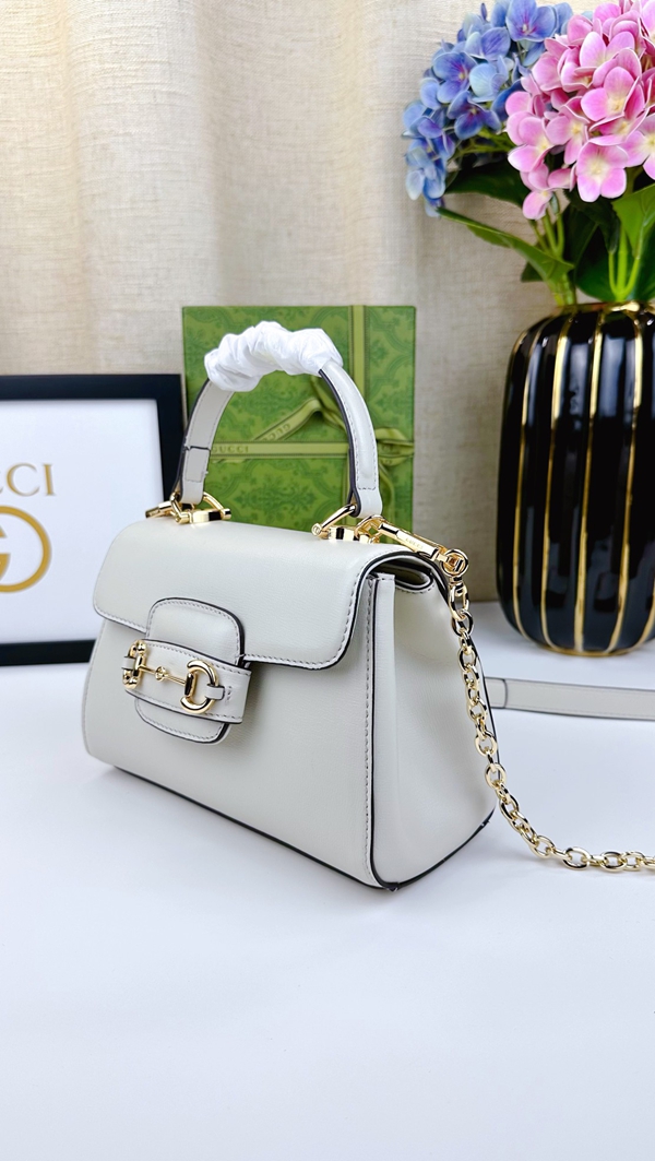 激安グッチバッグコピー側面デザイン